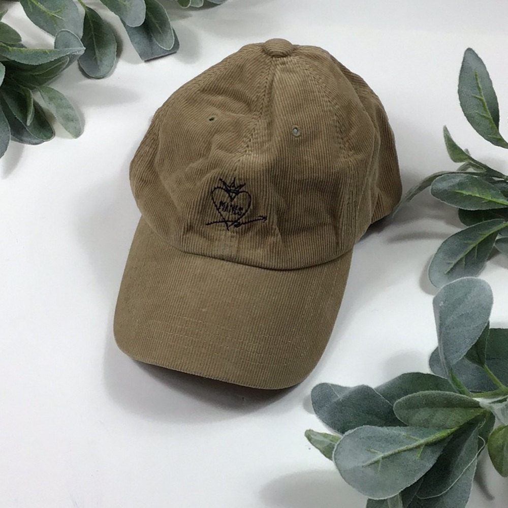 Vintage Manas > Tan Hat